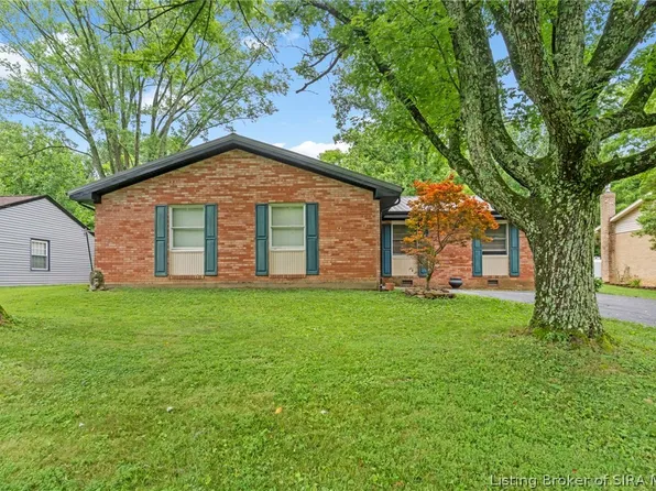 2131 Seneca Drive, Madison, IN 47250