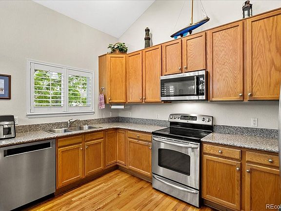 5th image of 1011 Laurenwood Lane