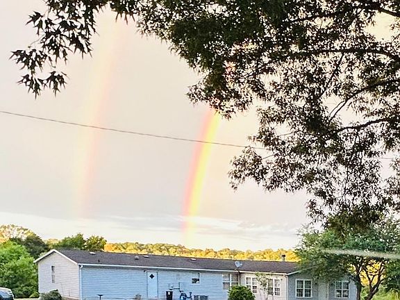 5th image of 193 Tammy Dr