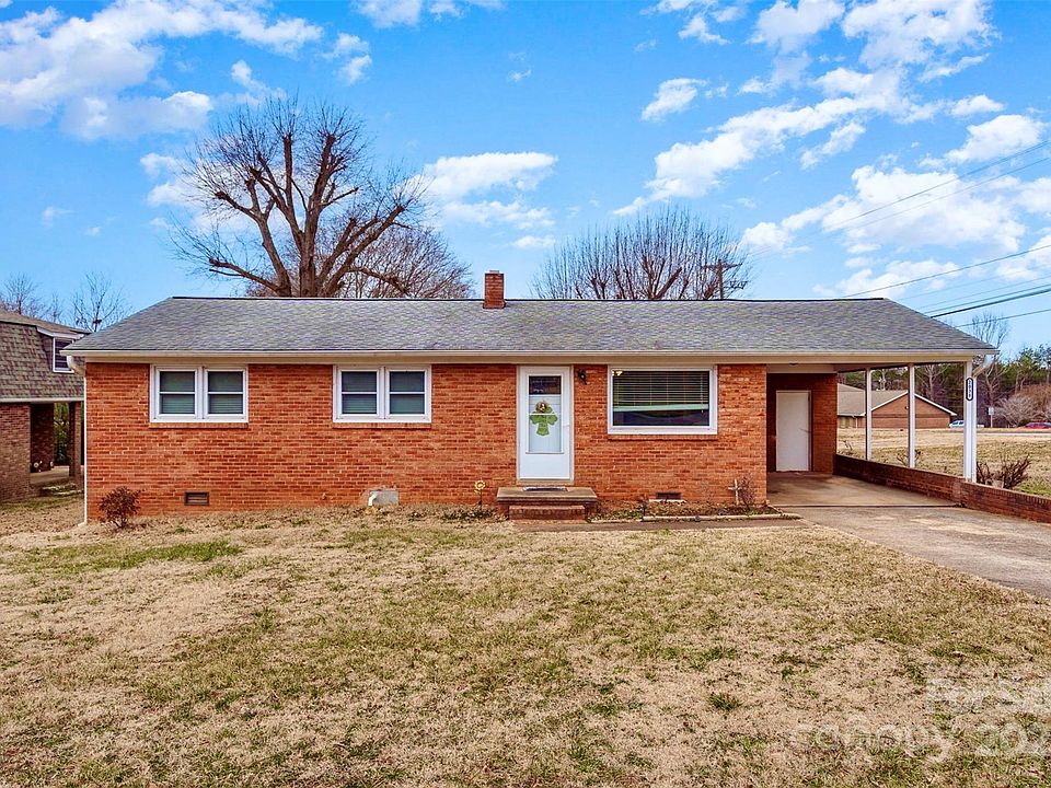 1st image of 2038 N Deal Ave
