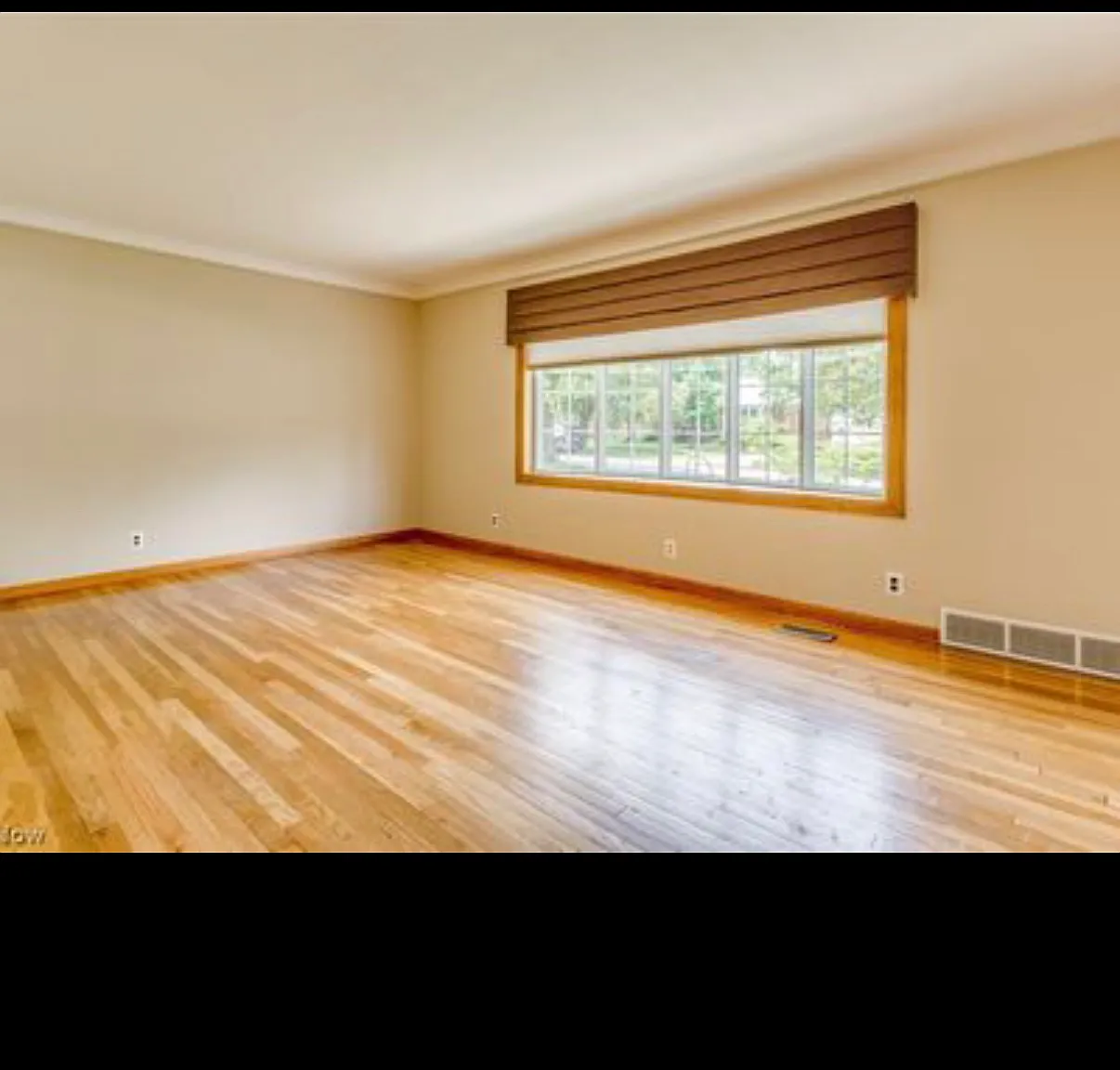 3 bed, 1168 sqft, $2,100 — Photo 4