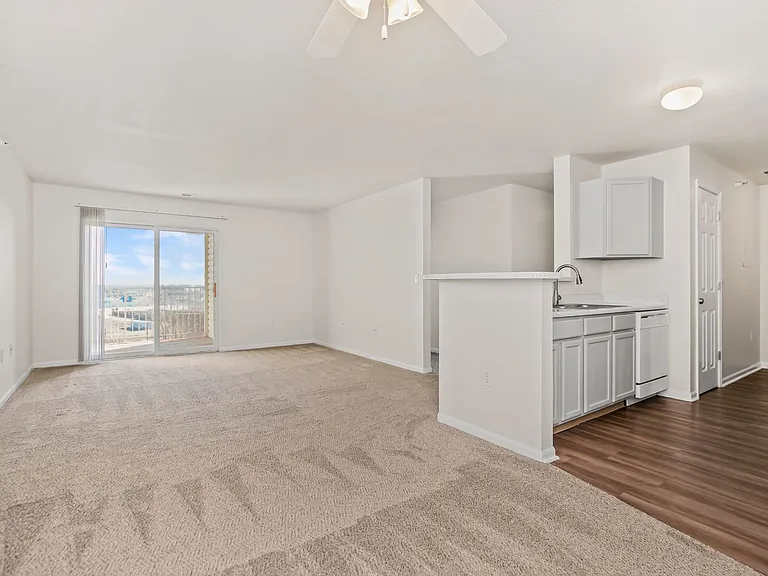 Three Bedroom - 3 Bed / 2 Bath - 1,326 Sq.Ft.