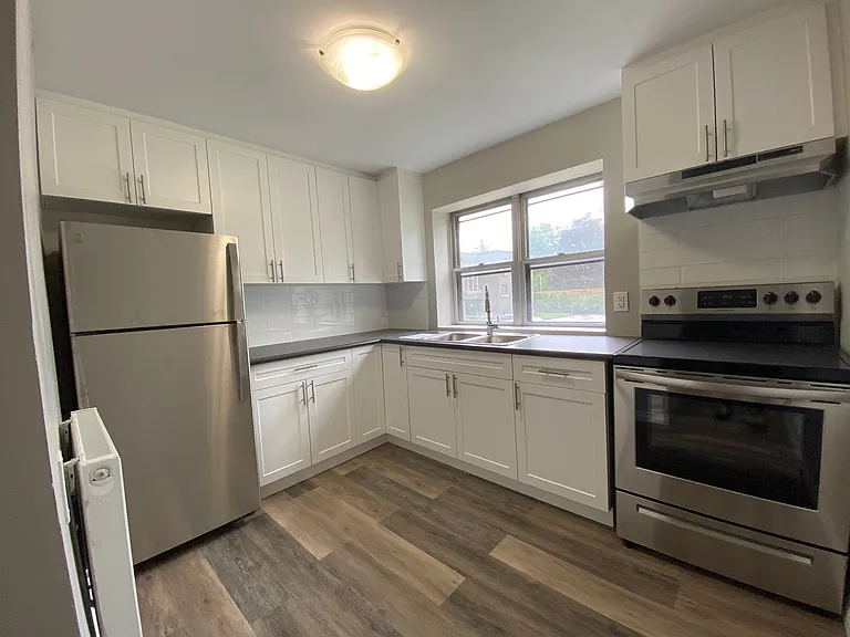 2148 Lilnan Ct #4 — Photo 10