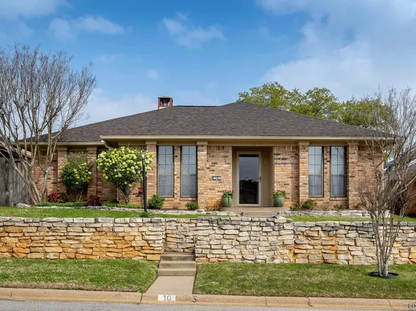 10 Woodland Dr, Longview, TX 75605