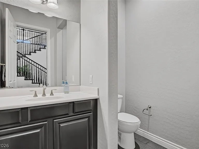 11 Grand Masters Dr — Photo 54