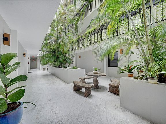 4th image of 5495 NE 25th Avenue #405