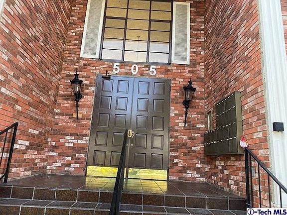 2nd image of 505 N Louise St APT 203