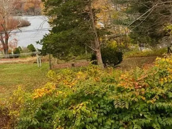 8 Tom Road, East Haddam, CT 06423