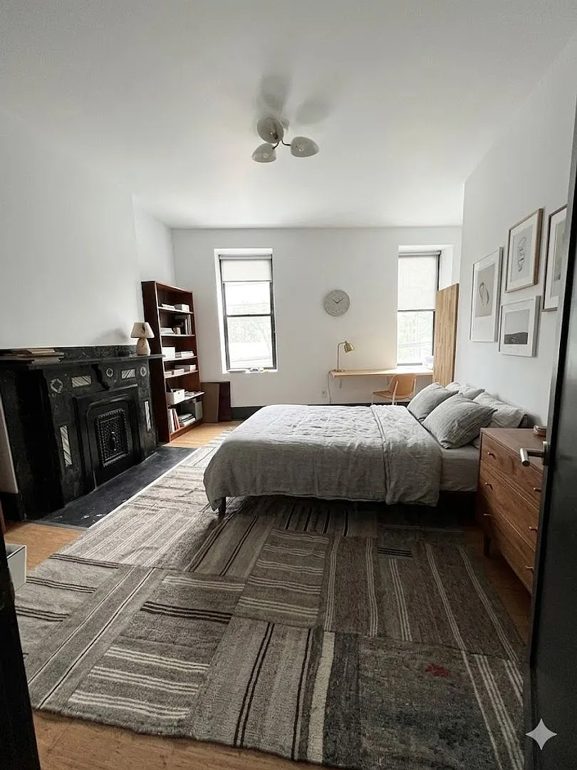 1600 Lowrie Street — Photo 3