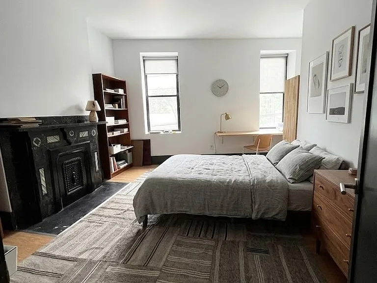 1600 Lowrie St — Photo 3