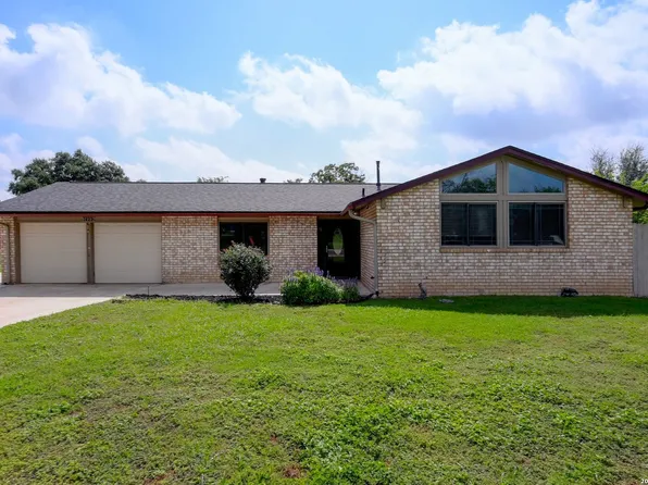7422 MIDCROWN DR, San Antonio, TX 78218