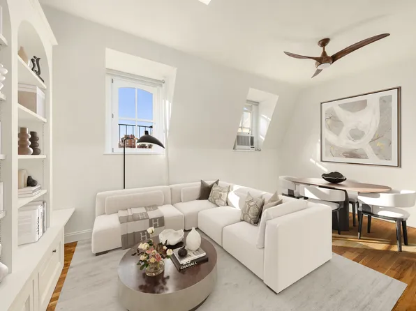 373 Bleecker Street image 1 of 9