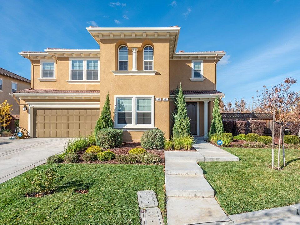 1st image of 695 N Plumas Dr