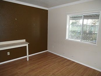 4th image of 8512 Calais Cir