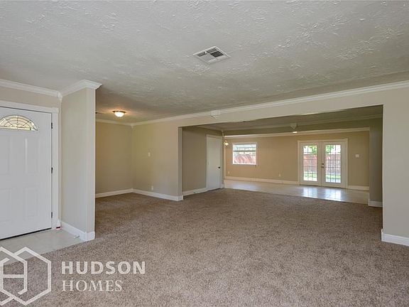 3rd image of 4738 Kingfisher Dr