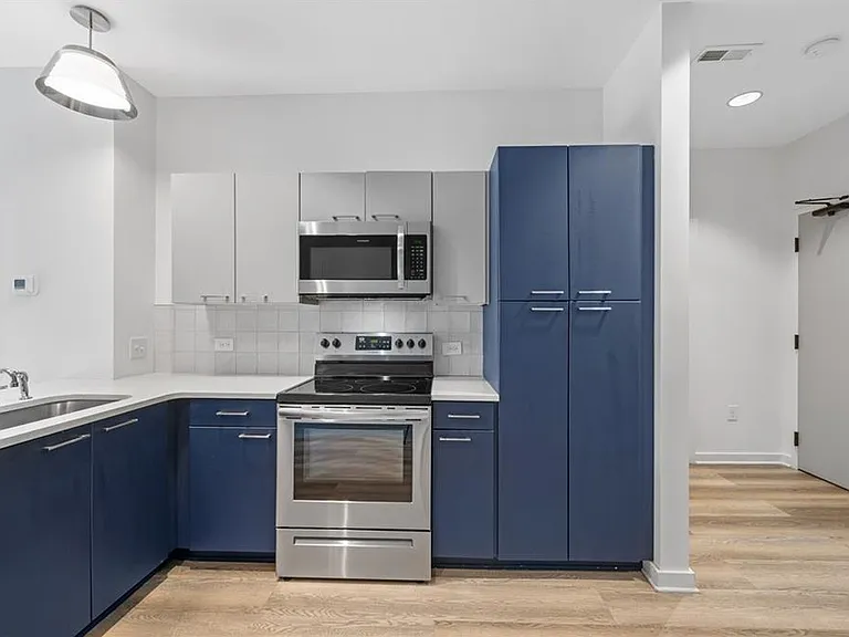 512 Flat Shoals Ave SE #206 — Photo 4