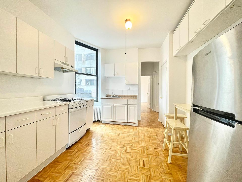1st image of 217 E 85th St APT 18