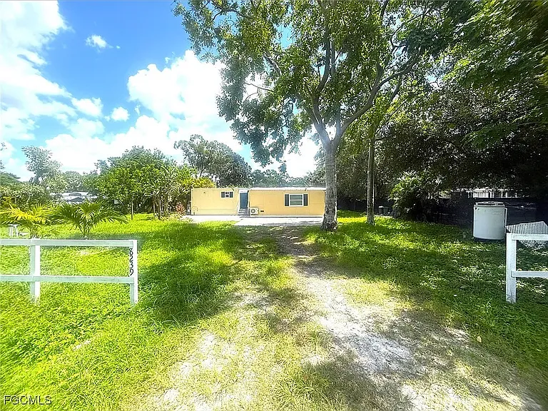 8239 Suncoast Dr — Photo 15