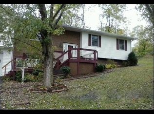 141 Gary Dr, Richlands, VA 24641