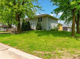 2816 Cardinal St, Mexico, MO 65265
