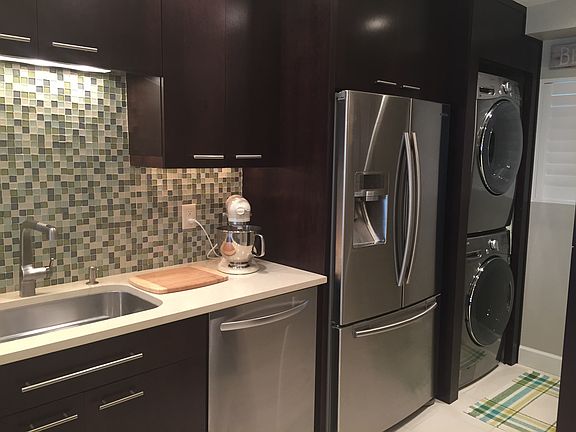 5th image of 802 Bahia Del Sol Dr #3