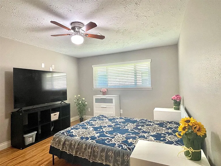 3023 Sam Houston Dr — Photo 17