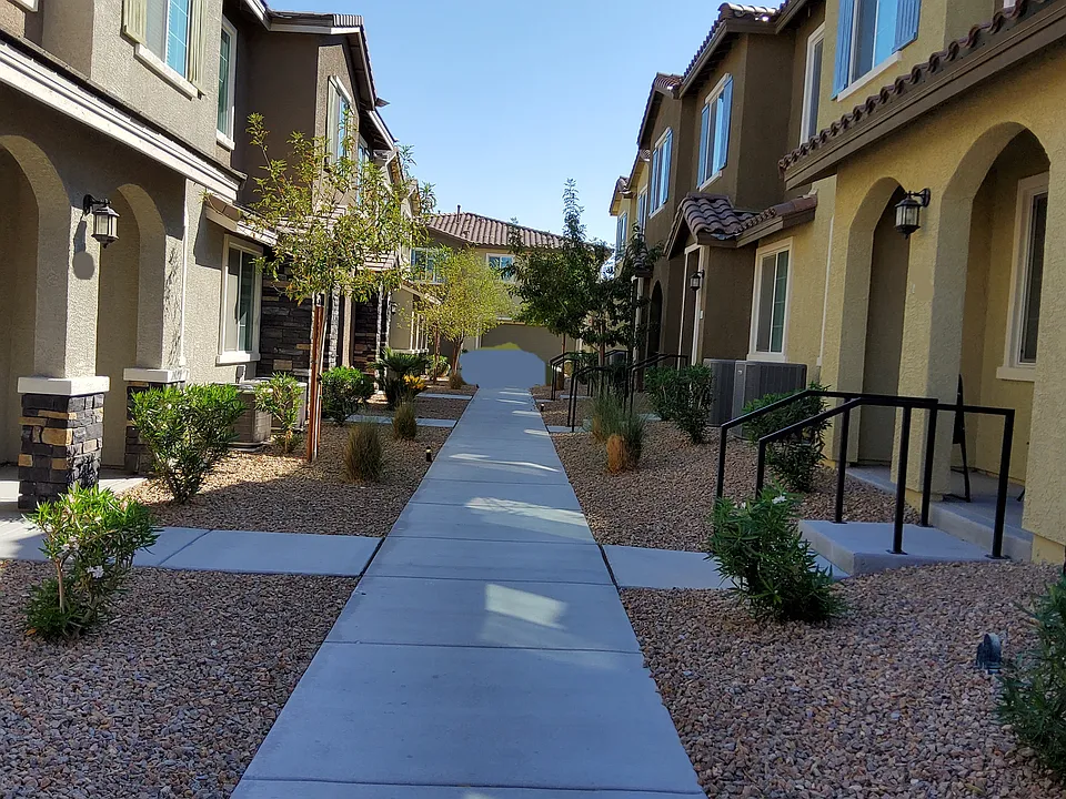 20 Barbara Ln #49