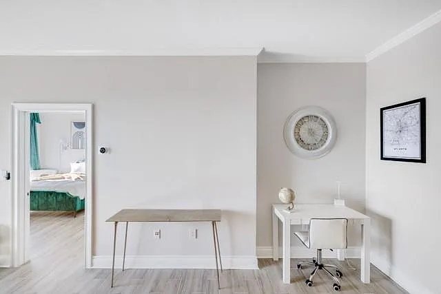 1 bed, 1.0 bath, 895 sqft, $2,395 — Photo 3