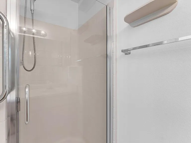 2863 Sandstone Dr — Photo 21