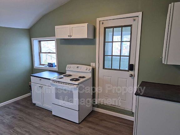4th image of 177 E Main St Floor 2