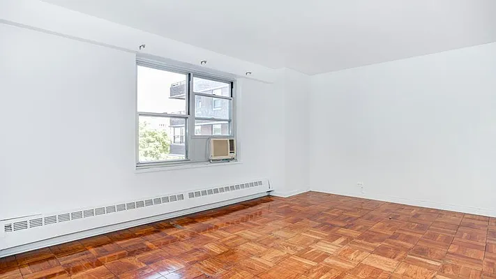 Sold by Fenwick Keats Real Estate | media 25