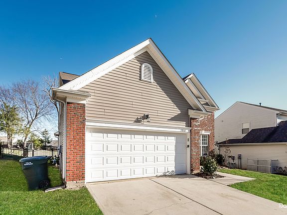 3rd image of 3864 Wingdale Ct