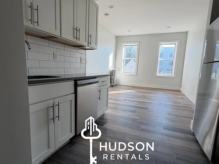 232 Bidwell Ave #35 — Photo 3