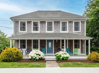 30 Rodman St, Narragansett, RI 02882