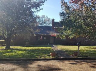 5215 Brookview Dr, Jackson, MS 39272