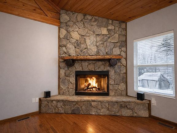 5th image of 120 Cypress Ln