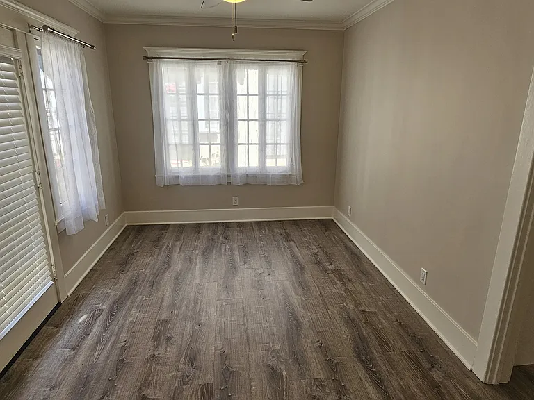 339 W Lime Ave — Photo 5