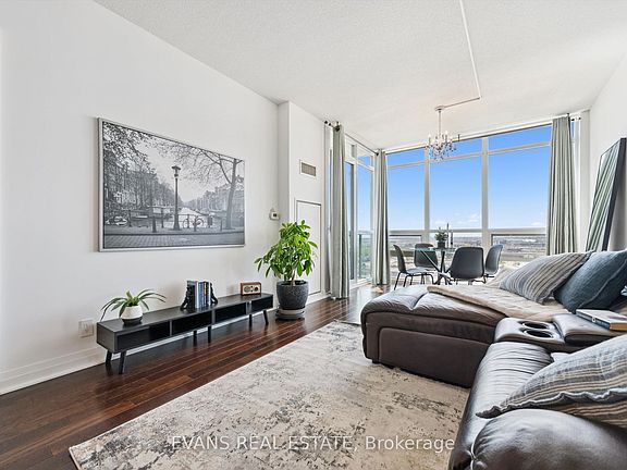 4th image of 1055 Southdown Rd #1411