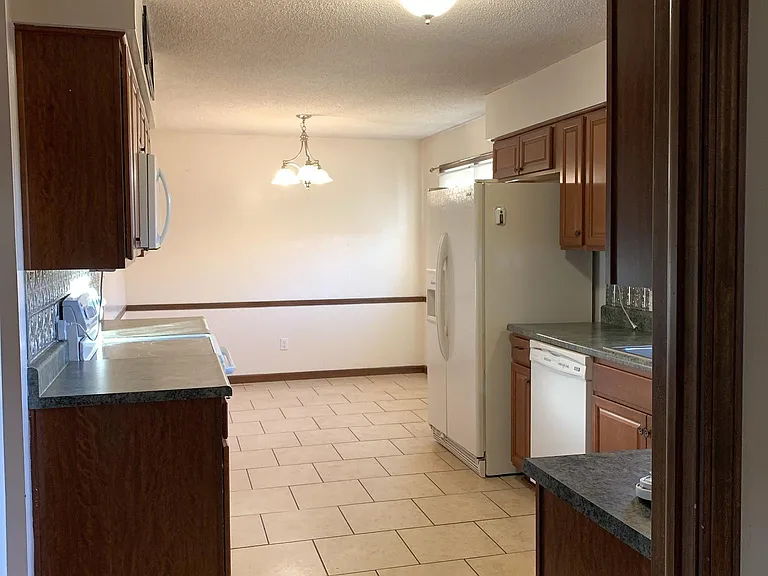 5505 S Clay Ave — Photo 4