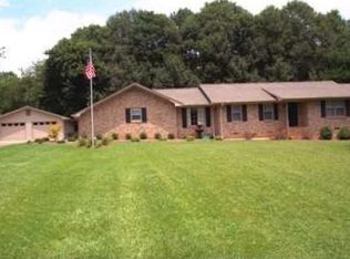 122 Grogan St, Lavonia, GA 30553