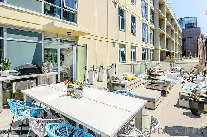 1431 Pacific Hwy #610 — Photo 18