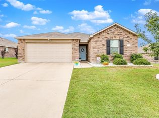 1132 Foxglove Ln, Burleson, TX 76028