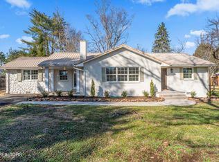 2913 Old Niles Ferry Rd, Maryville, TN 37803