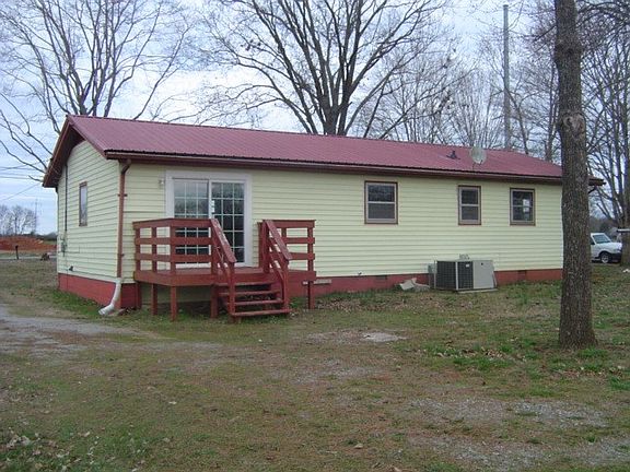 5th image of 1064 Unionville Deason Rd