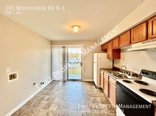 201 Woodcreek Dr #B-1, Rossville, GA 30741