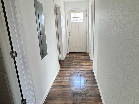 5th image of 225 N Frisco St