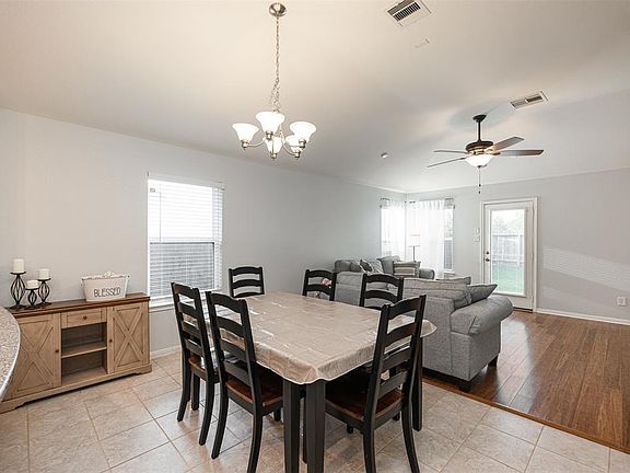 5th image of 24746 Lakecrest Village Dr