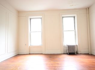 320 W 55th St APT 1C, New York, NY 10019
