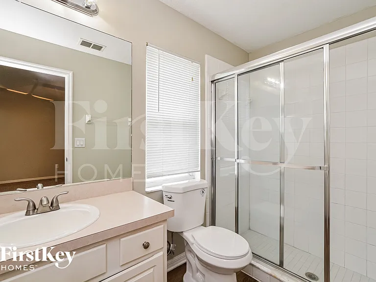 709 La Costa St — Photo 11