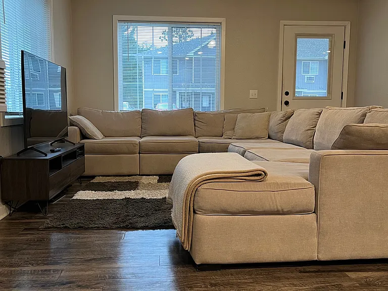 3250 Gateway Drunit D — Photo 7